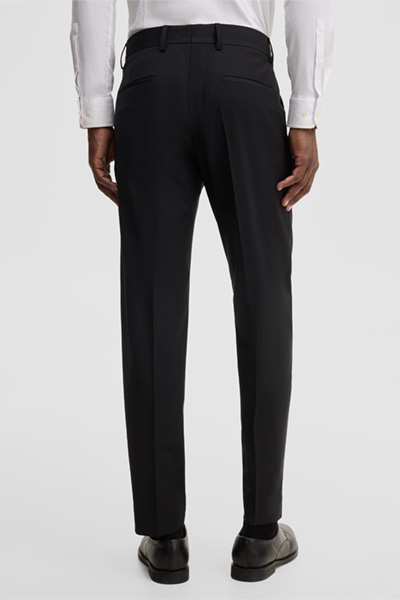 Leads to product detail page "Modular trousers in a wool blend, black"