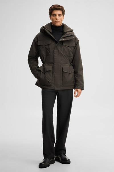 Führt zu Produktdetailseite „Parka-Jacke mit Kapuze, oliv"