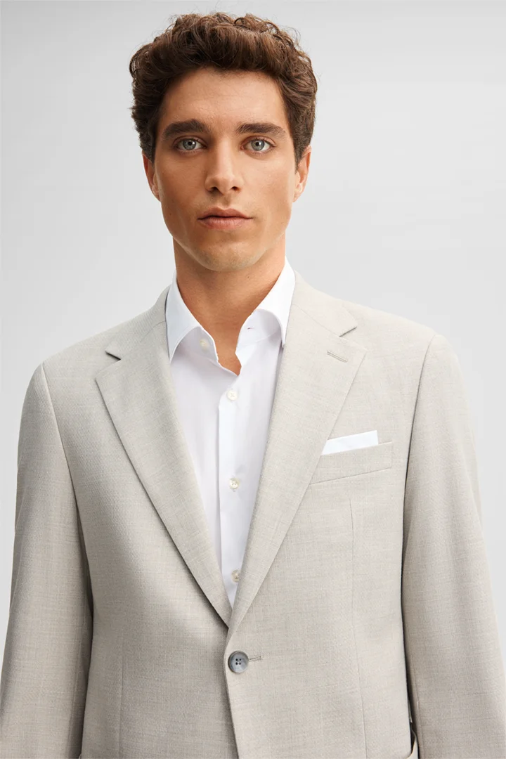 Führt zu Produktdetailseite „Anzug aus Wollmix, beige"