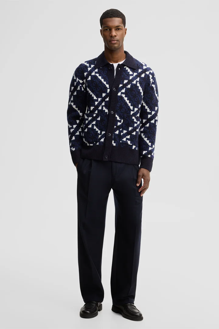 Mène à la page produit « Cardigan à col polo, bleu marine »