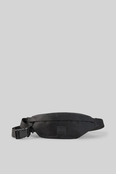 Führt zu Produktdetailseite „Gürteltasche New Ham Curt, schwarz"