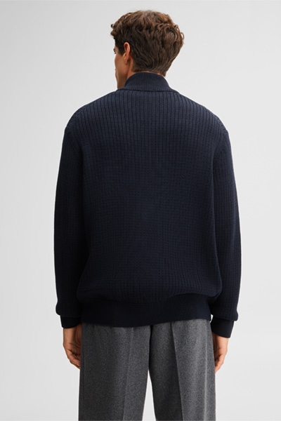 Führt zu Produktdetailseite „Strickjacke mit Stehkragen, navy"