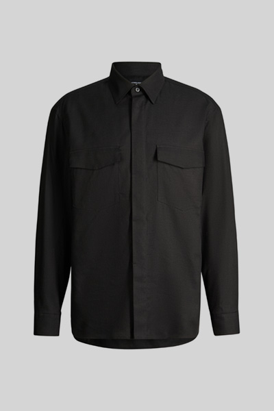 Leads to product detail page "Casual shirt in a cotton blend, black"