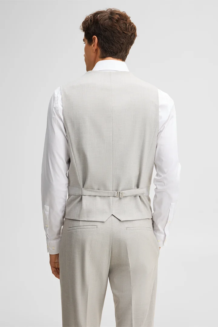 Mène à la page produit « Gilet de costume en laine mélangée, beige »