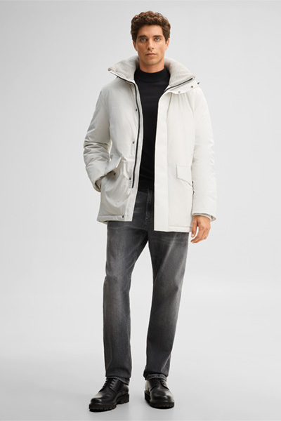 Führt zu Produktdetailseite „Stepp-Parka mit Kapuze, offwhite"