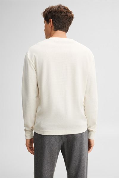 Führt zu Produktdetailseite „Rundhals-T-Shirt aus Baumwolle, offwhite"