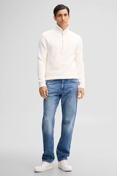 Leads to product detail page "Five-pocket jeans, blue"