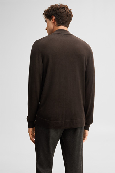 Leads to product detail page "Virgin wool jumper, brown"