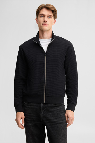 Mène à la page produit « Veste sweat à fermeture éclair, noire »