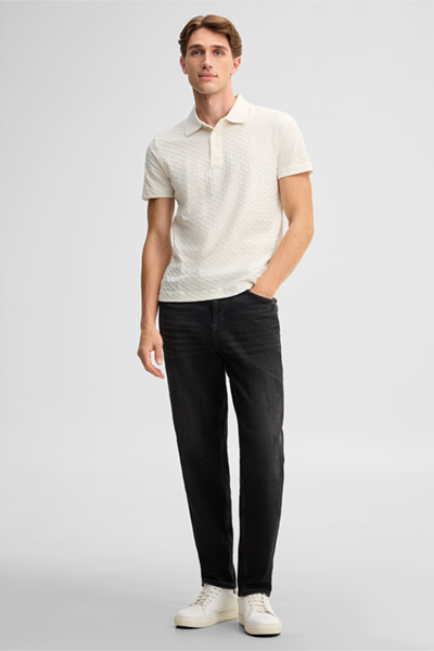 Leads to product detail page "Pure cotton polo shirt, off-white"