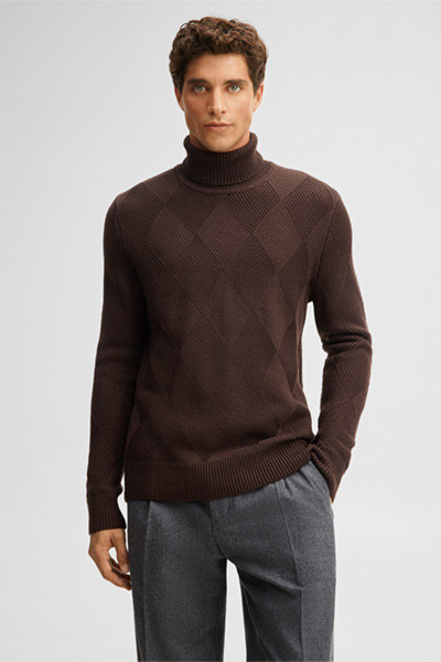 Führt zu Produktdetailseite „Rollkragen-Pullover, braun"