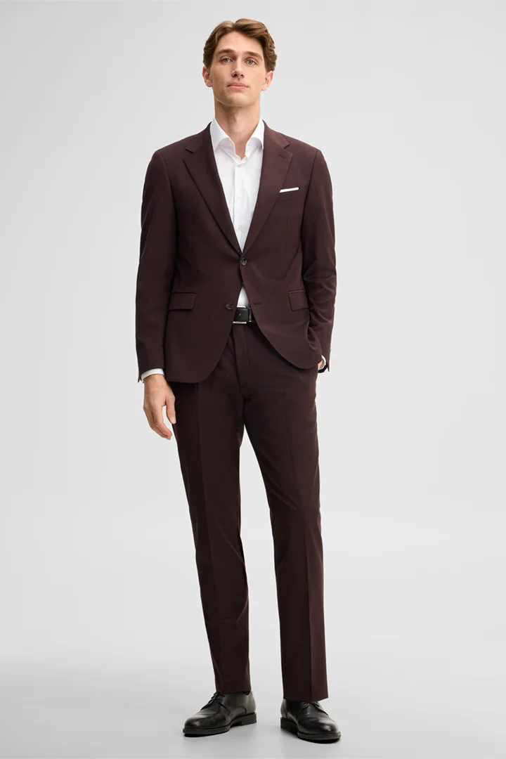 Leidt naar de productdetailpagina „Mix and match-pantalon van een wolmix, bordeauxrood"