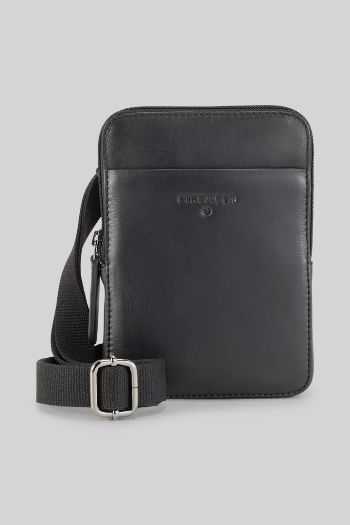 Strellson presents the product Hoxton Brian Shoulder Bag in Black from the category Bags as a cut-out