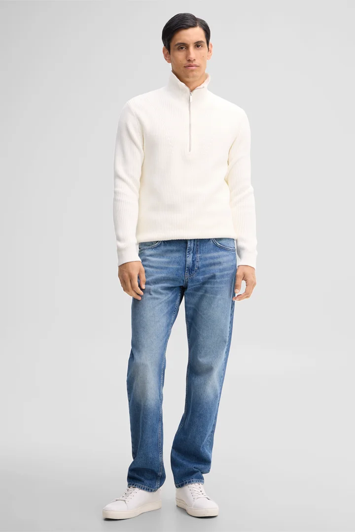 Leads to product detail page "Five-pocket jeans, blue"