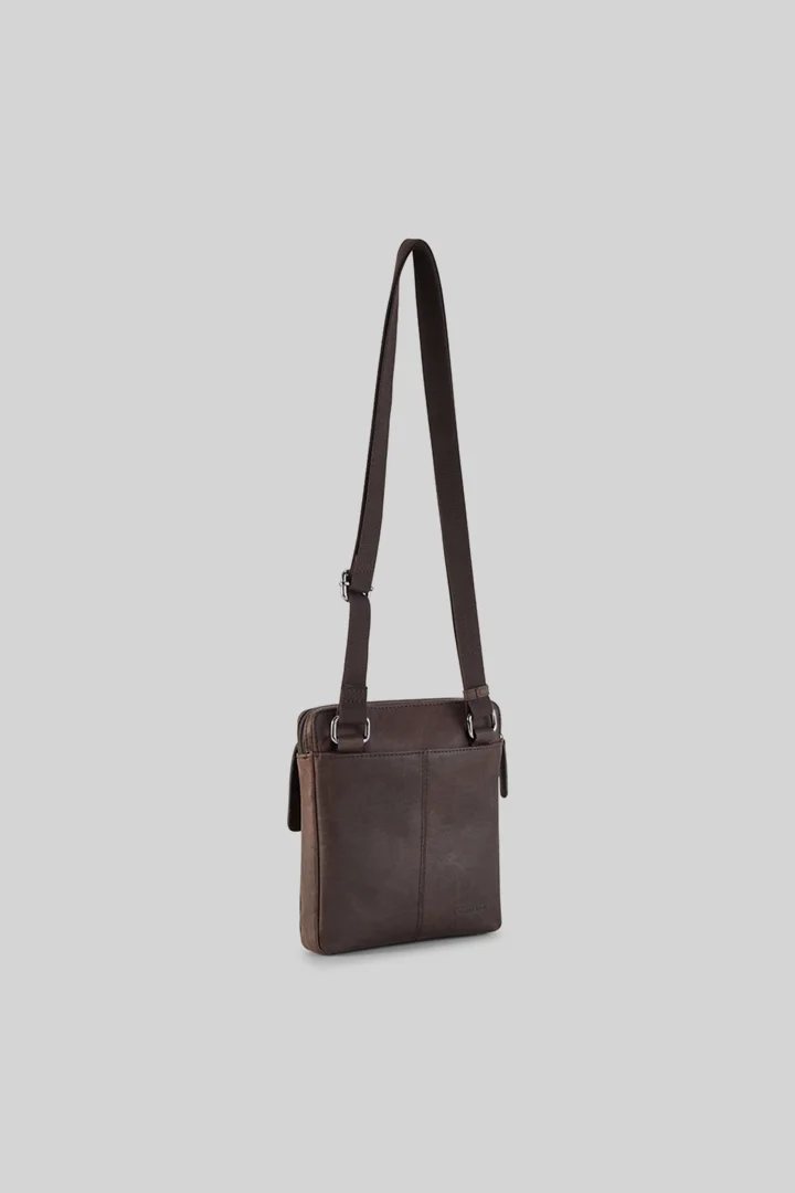 Führt zu Produktdetailseite „Schultertasche Hyde Park Marcus, dunkelbraun"