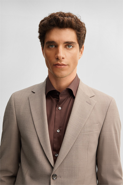 Leads to product detail page "Wool-blend suit, beige"