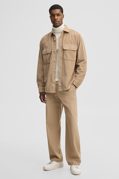 Leads to product detail page "Casual cotton shirt, beige"