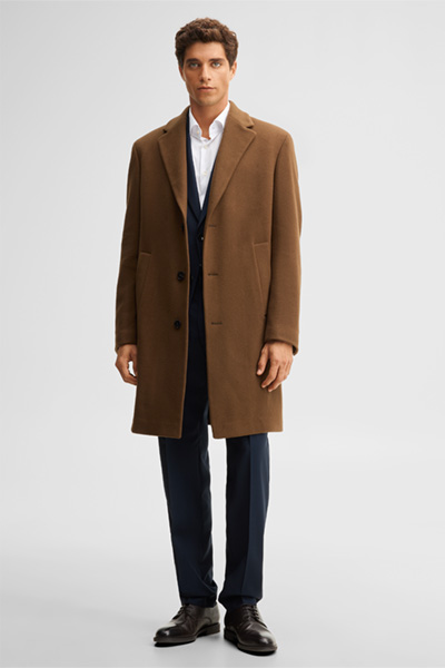 Mène à la page produit « Manteau en laine et cachemire, marron »