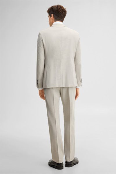 Leads to product detail page "Wool-blend suit, beige"