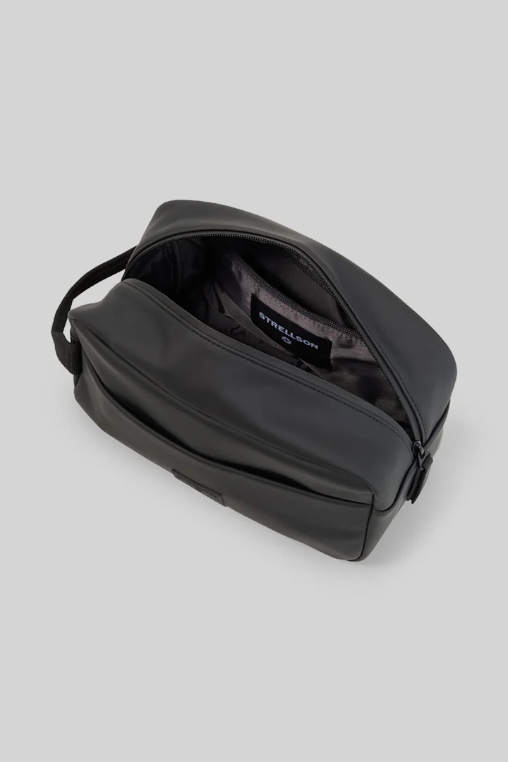 Führt zu Produktdetailseite „Washbag Blackpool Dick, schwarz"