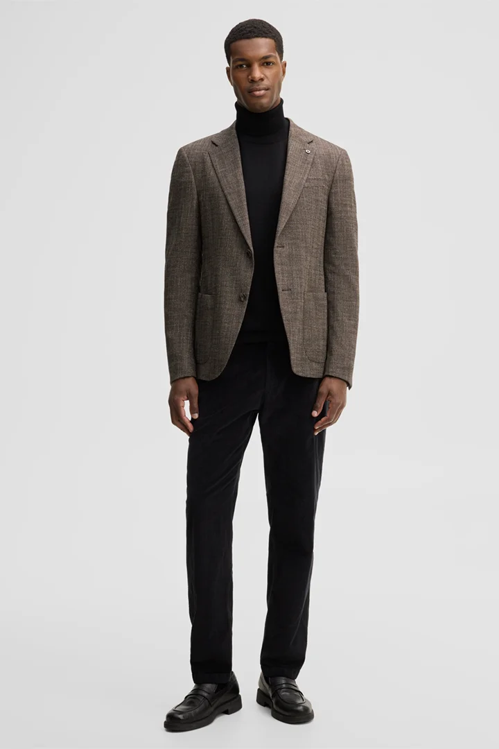 Leads to product detail page "Modular suit jacket, brown"
