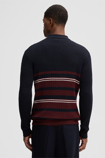 Leads to product detail page "Virgin wool knitted shirt with polo collar, navy"