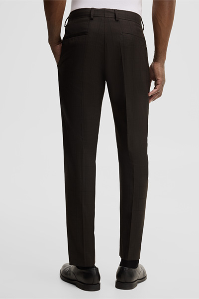 Leads to product detail page "Modular trousers in a viscose blend, brown"