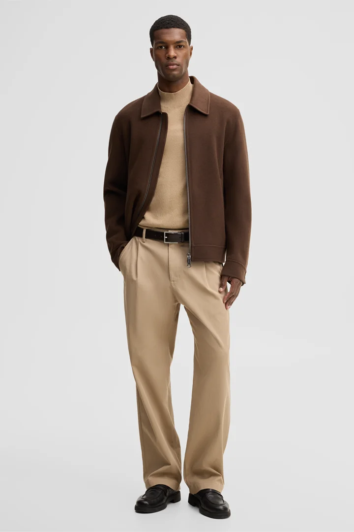 Leads to product detail page "Cotton-blend jumper, beige"