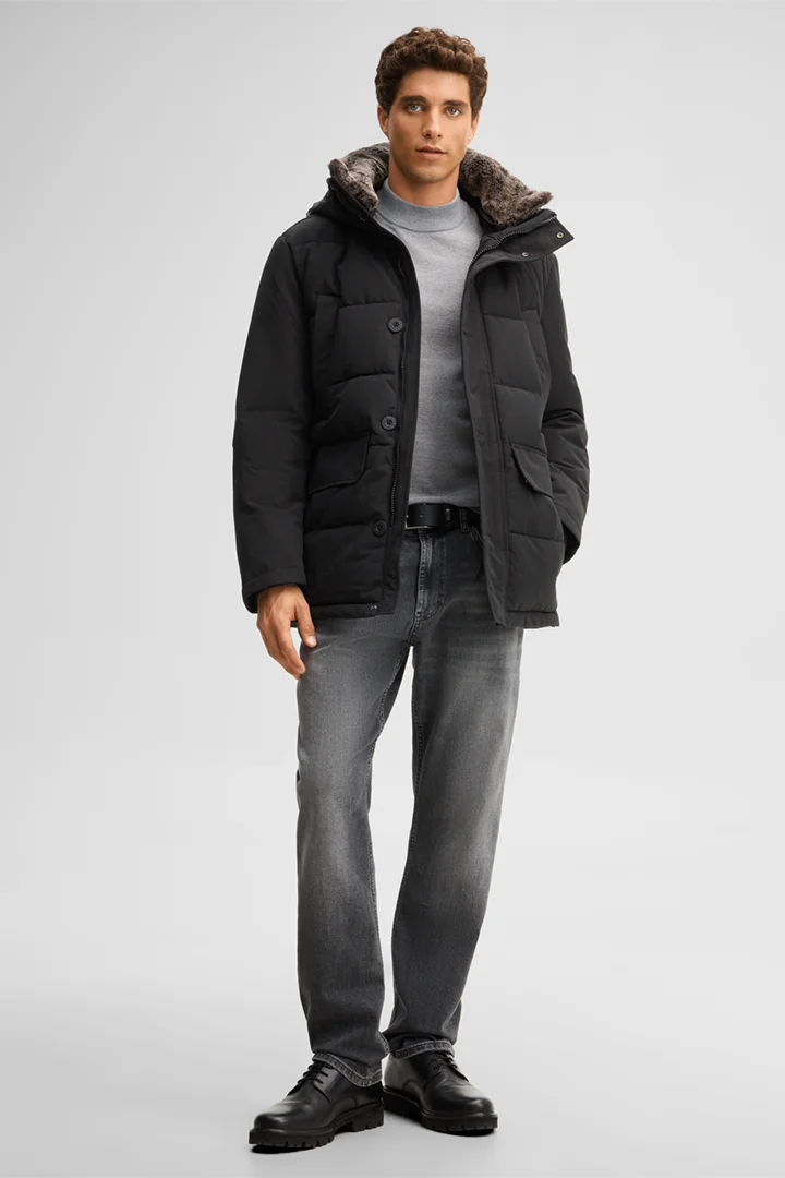 Strellson präsentiert das Produkt Steppjacke mit Kapuze, schwarz aus der Kategorie Jacken als Outfit