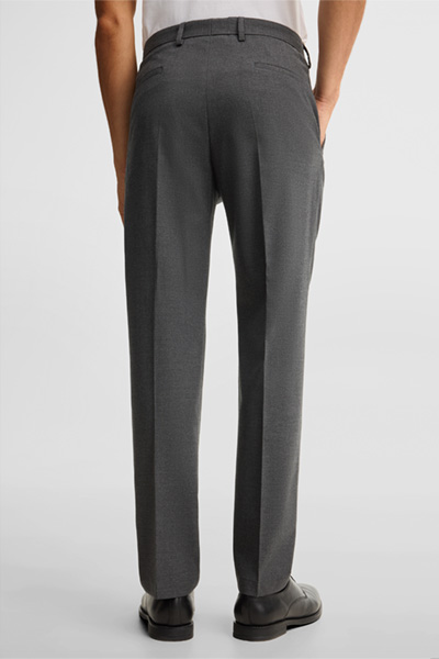 Leads to product detail page "Modular trousers in a wool blend, anthracite"