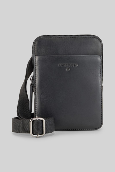 Hoxton Brian Shoulder Bag in Black