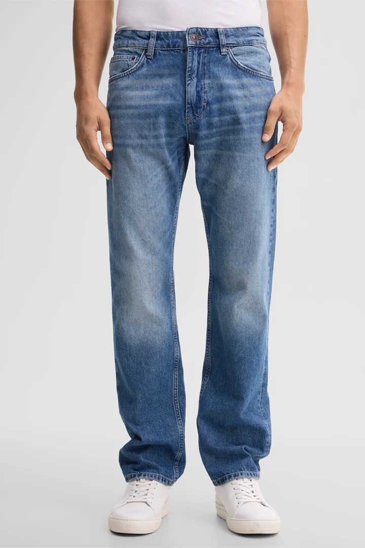 Leads to product detail page "Five-pocket jeans, blue"