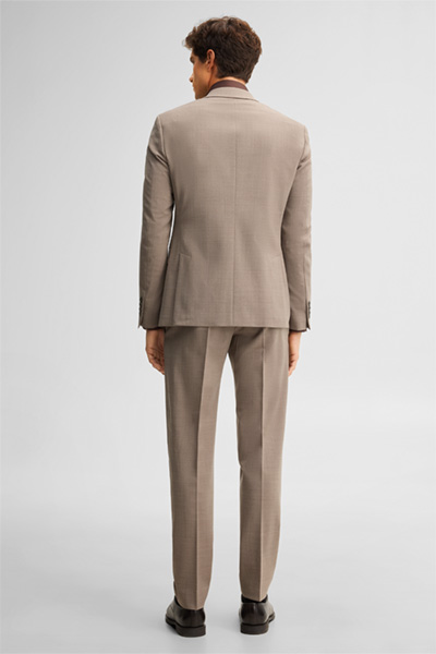 Leads to product detail page "Wool-blend suit, beige"