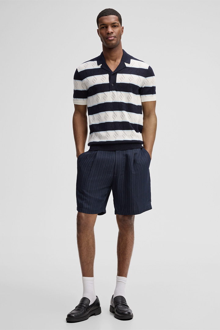 Führt zu Produktdetailseite „Poloshirt Adrian, navy/weiß gestreift"