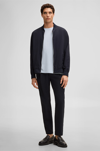 Leidt naar de productdetailpagina „Jas Jason, marineblauw"