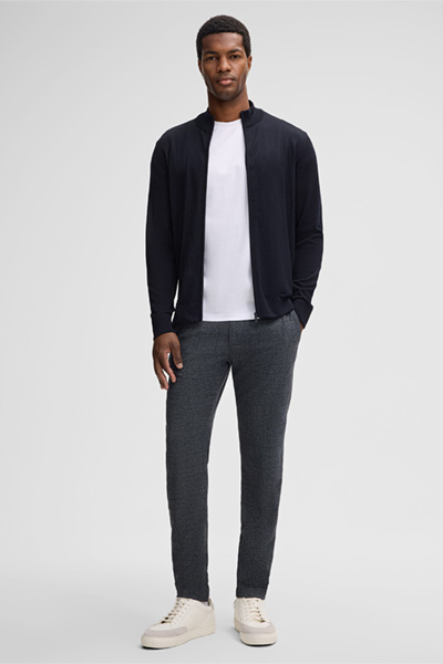 Chino Tius, blue/gray patterned