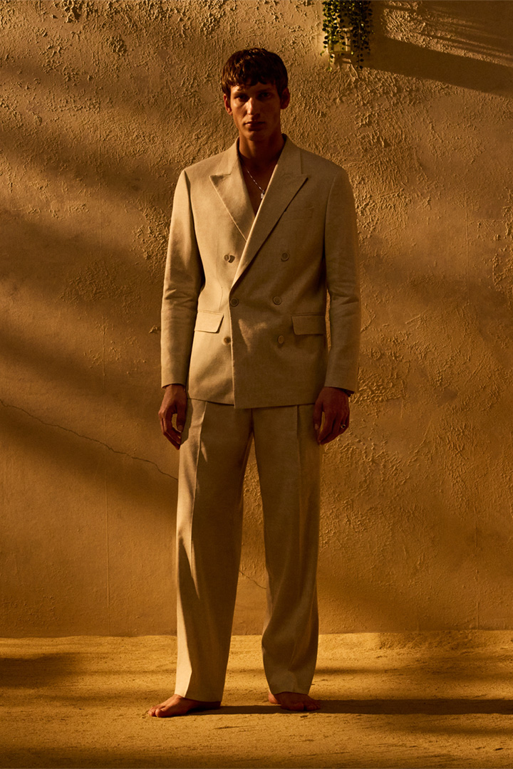 Accède à la page de détails du look « Shop the Look »