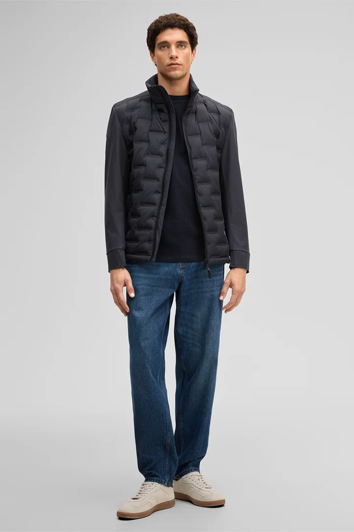 Leads to product detail page "Quilted jacket Avio Flex, dark blue"