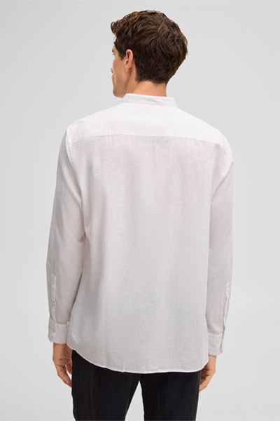 Mène à la page produit « Chemise Calisto en lin mélangé, blanche »