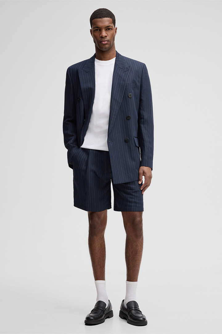 Führt zu Produktdetailseite „Chino Shorts Kelby, navy gestreift"