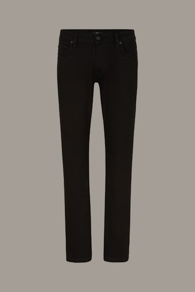 Leads to product detail page "Robin jeans, black"