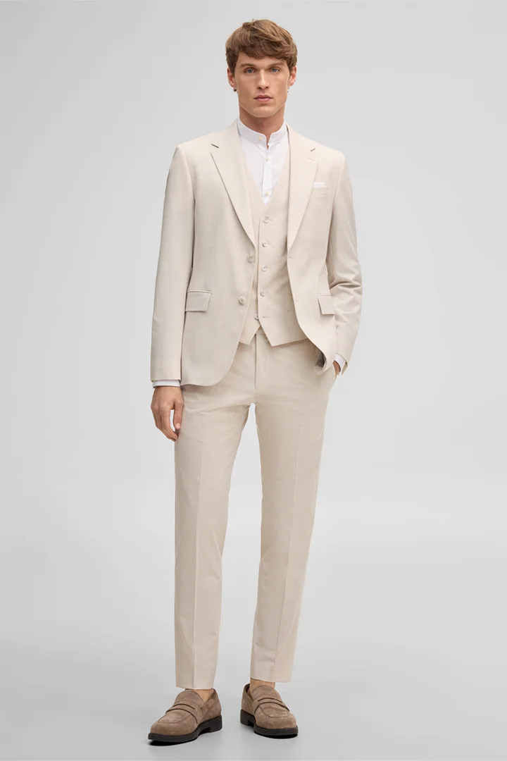 Leads to product detail page "Aidan modular jacket, light beige"