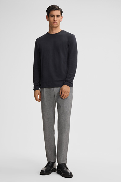 Riko Long Sleeve Top in Black