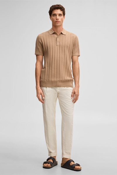 Leads to product detail page "Robas knitted polo shirt, camel ribbed"