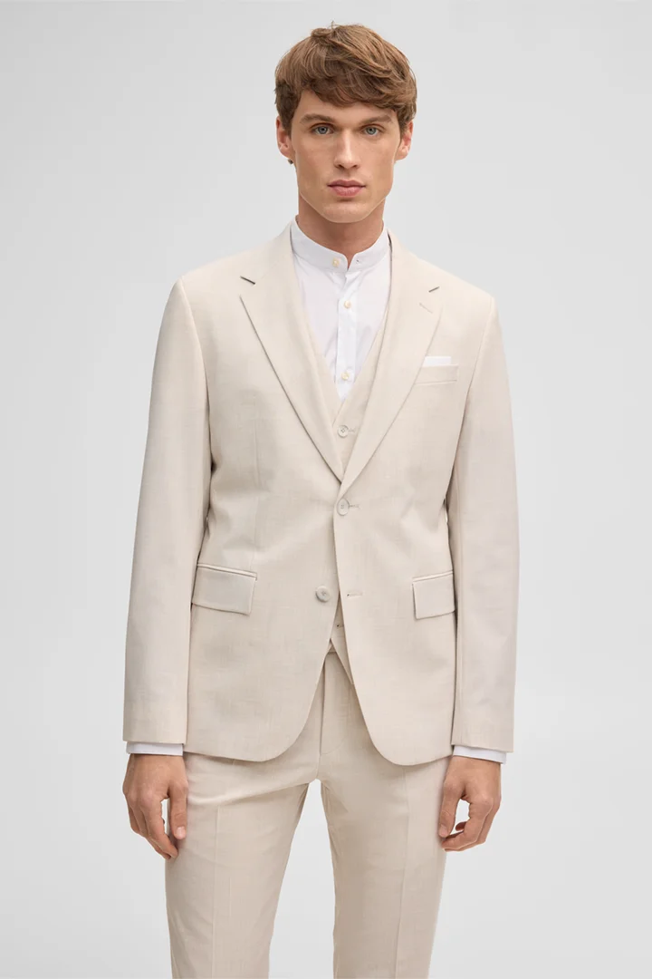 Leads to product detail page "Aidan modular jacket, light beige"