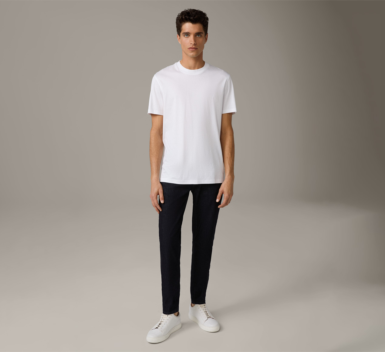 Strellson présente le produit Jeans Flex Cross Liam, bleu foncé de la catégorie Jeans