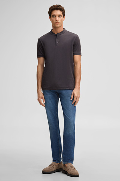 Leads to product detail page "Seb jeans, denim blue"