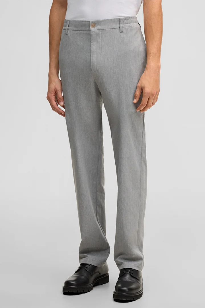 Führt zu Produktdetailseite „Stoffhose Roj, grau"