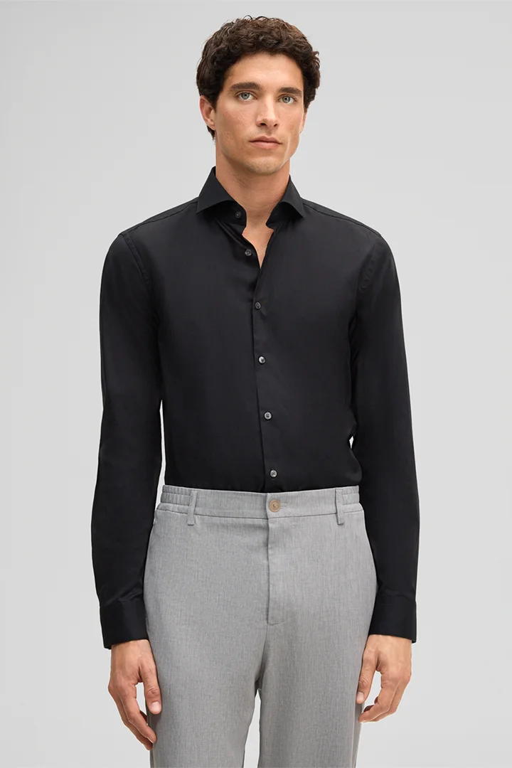 Führt zu Produktdetailseite „Business-Hemd Adrian, schwarz"