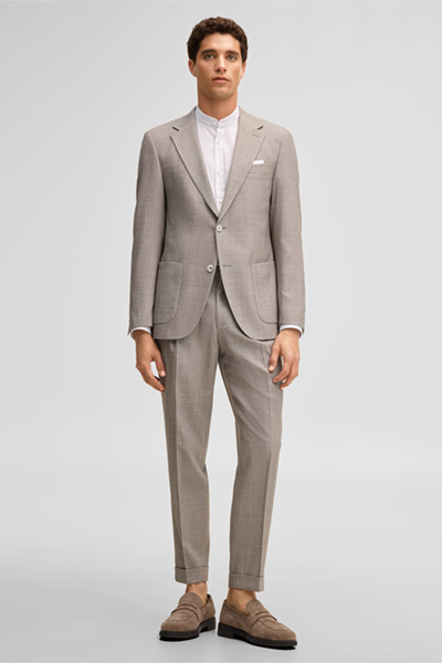 Mène à la page produit « Pantalon de costume modulable Luis, beige »